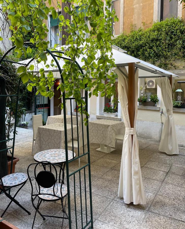 Hotel Apostoli Garden Βενετία Εξωτερικό φωτογραφία